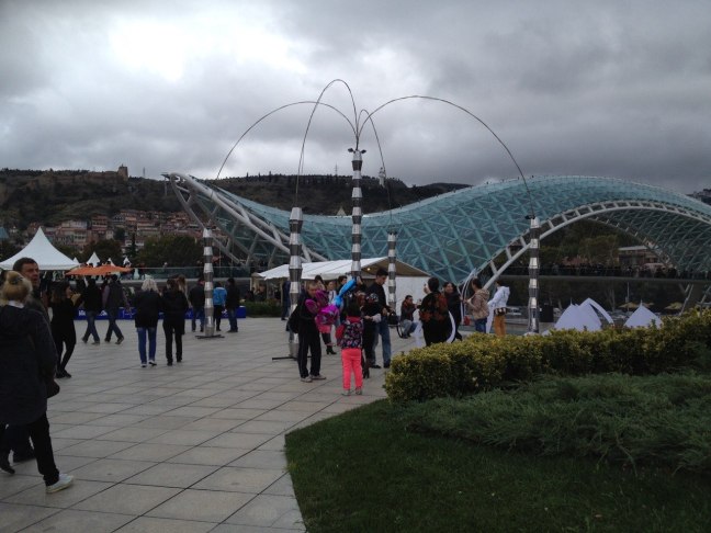 image-4b45c5ebf62c91df5a65f80a26cf819cf080b7899fc9d6a3aa5aa472bb6ababe-V