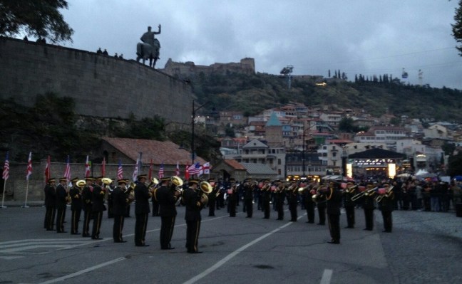 image-f013e8b7a7f8b614e8817e2ce51b70d2f5b55b600c22acb78385f50d8653168c-V-1